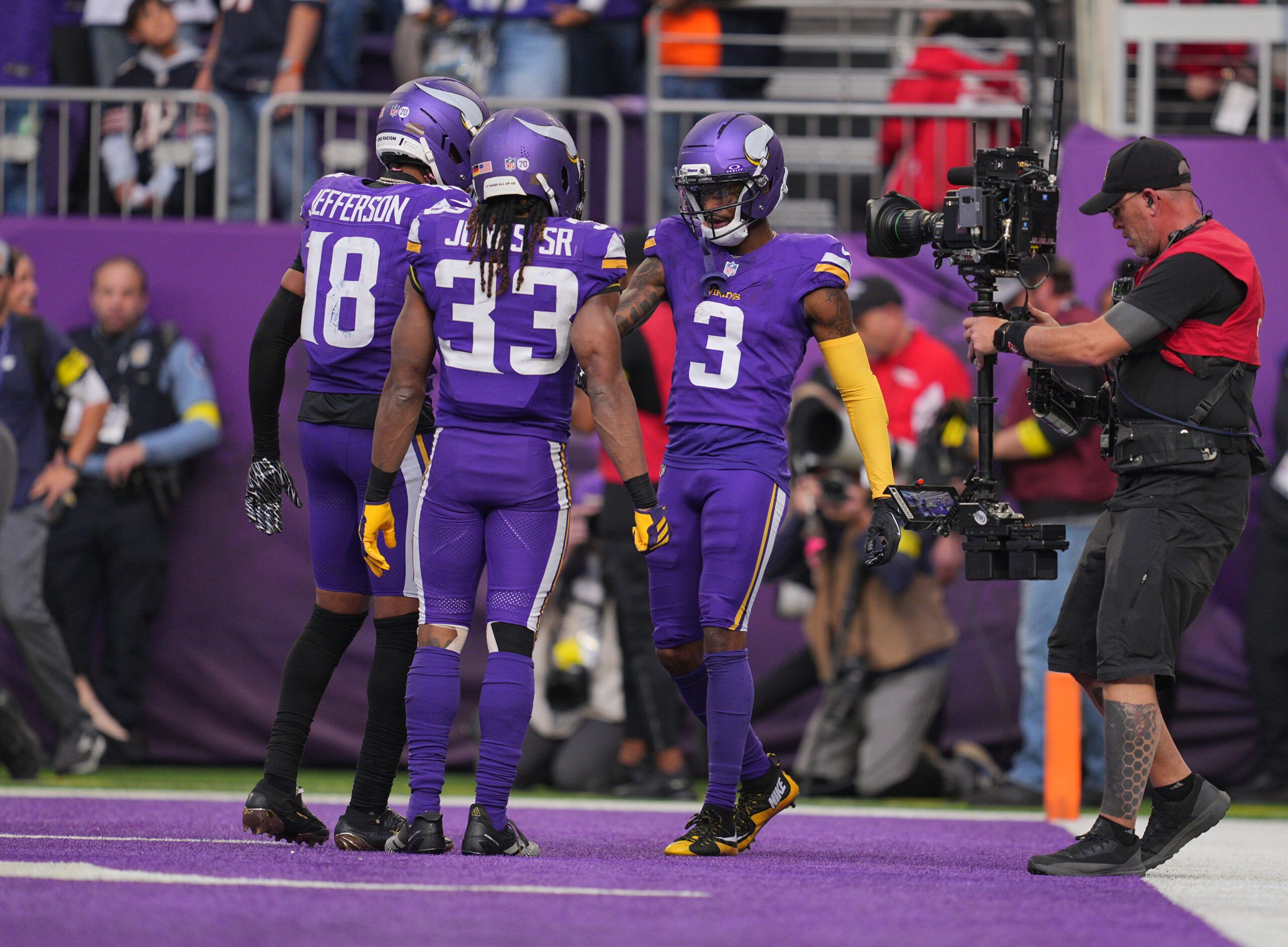 NFL: Chicago Bears at Minnesota Vikings