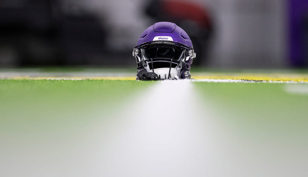 Bryant McKinnie, Luke Braun, and Dustin Baker Chat about 2022 Vikings Training Camp Report Dates