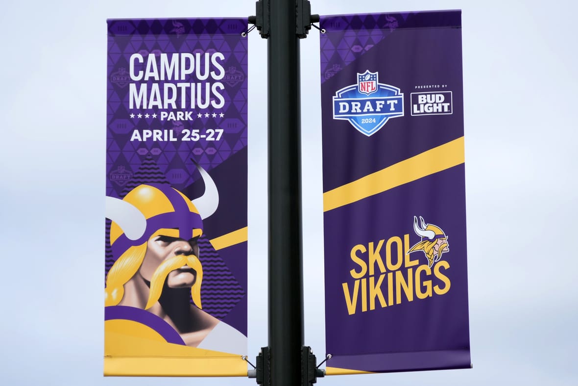 Vikings Listed as Top Fit for a Massive Defender