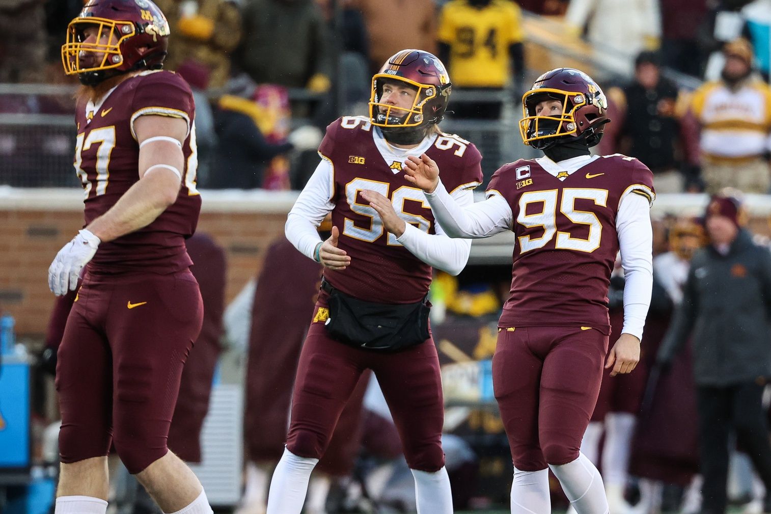 former-minnesota-gophers-kicker-heads-to-atlanta