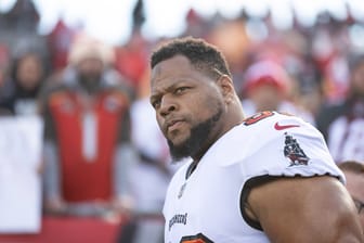 All-Pro Defensive Tackle Linked to the Vikings