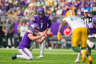 The Most Infamous Position in Vikings History Is a Battle Once Again