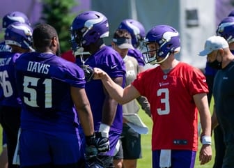 Yet Another Former Vikings Lineman Gets a Shot at the Playoffs