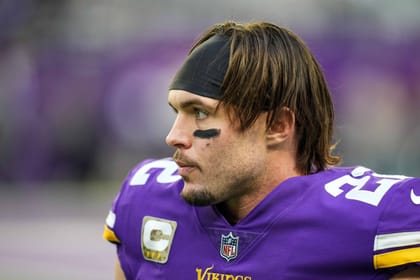 Safety Harrison Smith Takes Pay Cut to Stay with the Vikings