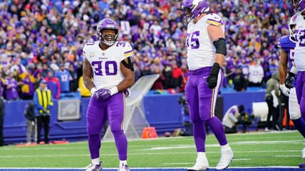 The 2 Moves to Easily Eliminate All The Vikings’ Salary Cap Debt