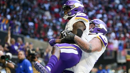 Unsigned Vikings LG Talks Contract on Social Media