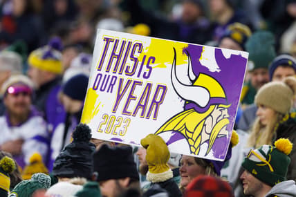 NFL: Minnesota Vikings at Green Bay Packers