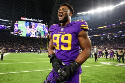 Bleacher Report Suggests Vikings Trade Danielle Hunter for Young QB