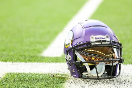 NFL: Detroit Lions at Minnesota Vikings