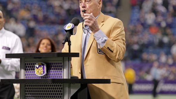 Legendary Vikings Head Coach Bud Grant Passes Away at 95