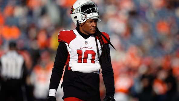 Should the Vikings Target DeAndre Hopkins?