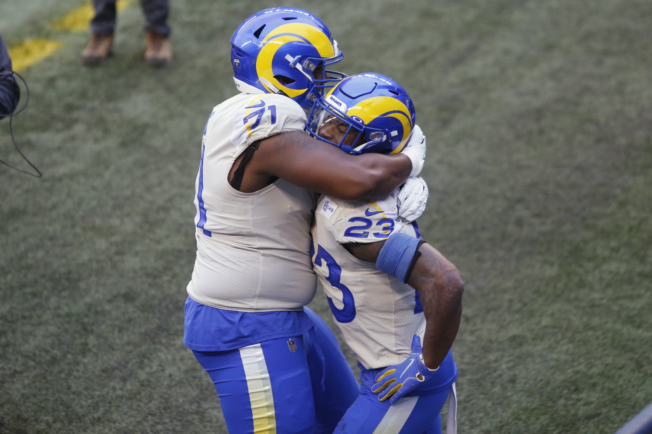 Former Rams Offensive Tackle