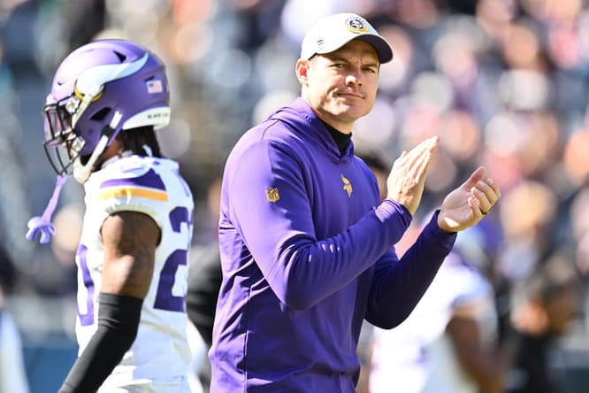 NFL: Minnesota Vikings at Chicago Bears