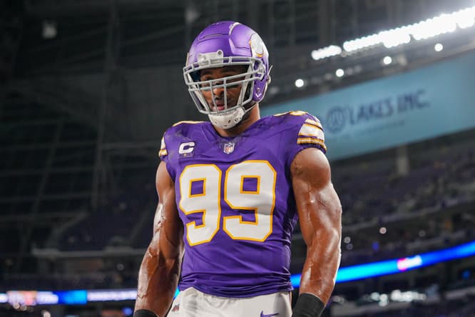 NFL: Chicago Bears at Minnesota Vikings