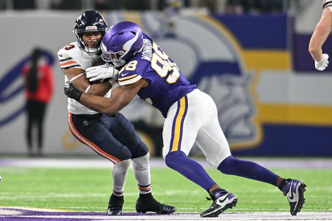 NFL: Chicago Bears at Minnesota Vikings