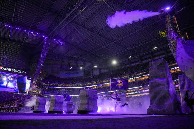 NFL: Green Bay Packers at Minnesota Vikings