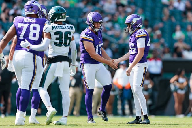 NFL: Minnesota Vikings at Philadelphia Eagles