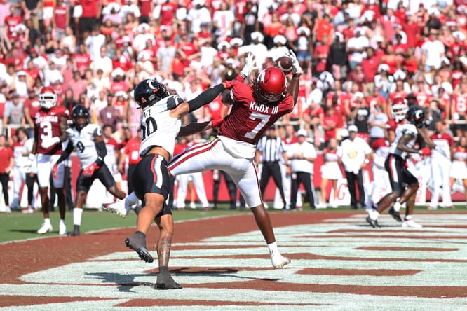 NCAA Football: Cincinnati at Arkansas