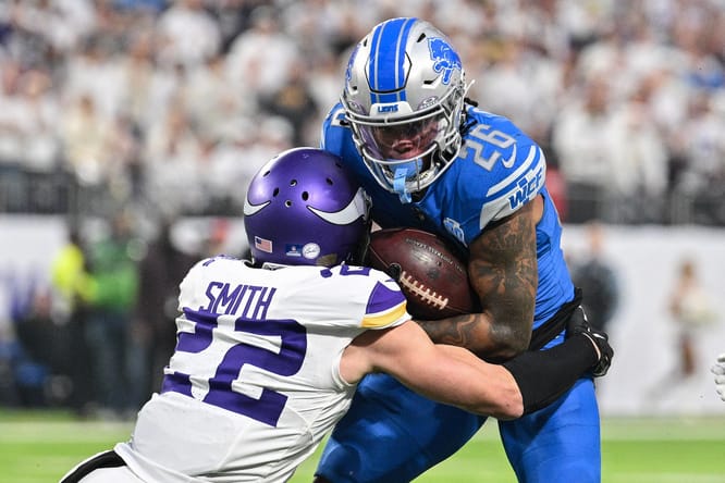 NFL: Detroit Lions at Minnesota Vikings