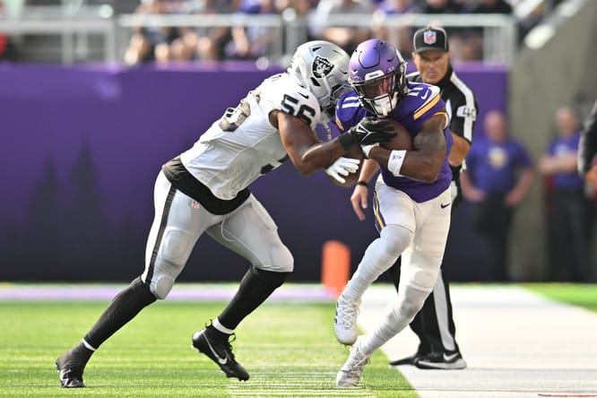 NFL: Las Vegas Raiders at Minnesota Vikings