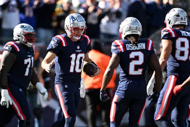 NFL: New York Jets at New England Patriots