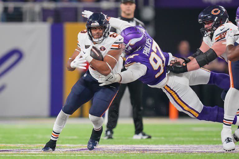 NFL: Chicago Bears at Minnesota Vikings