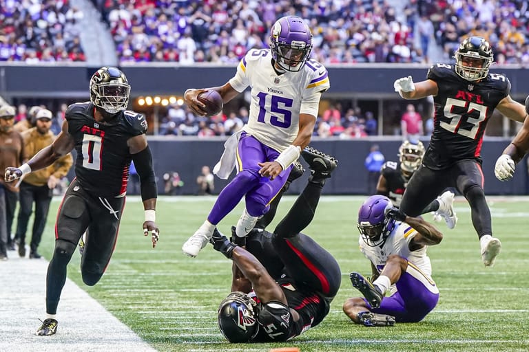 5 Plays That Defined Josh Dobbs' Vikings Debut