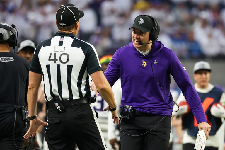 NFL: Detroit Lions at Minnesota Vikings