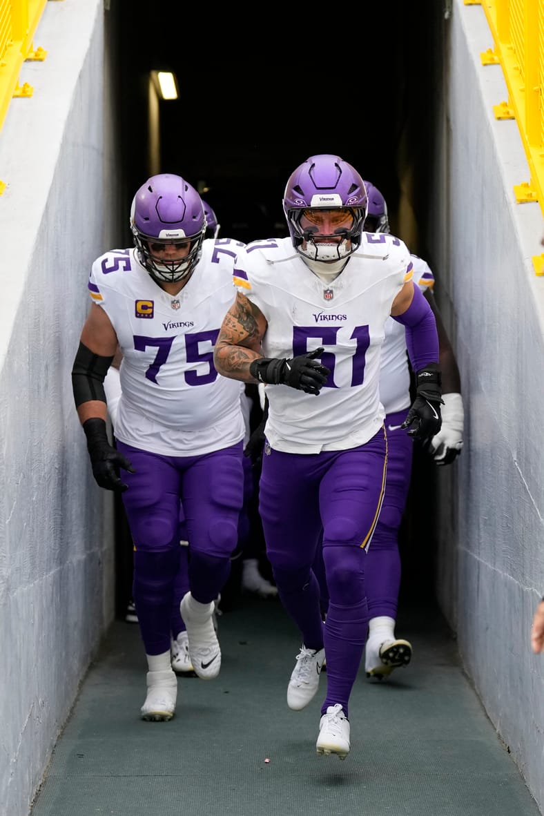 NFL: Minnesota Vikings at Green Bay Packers