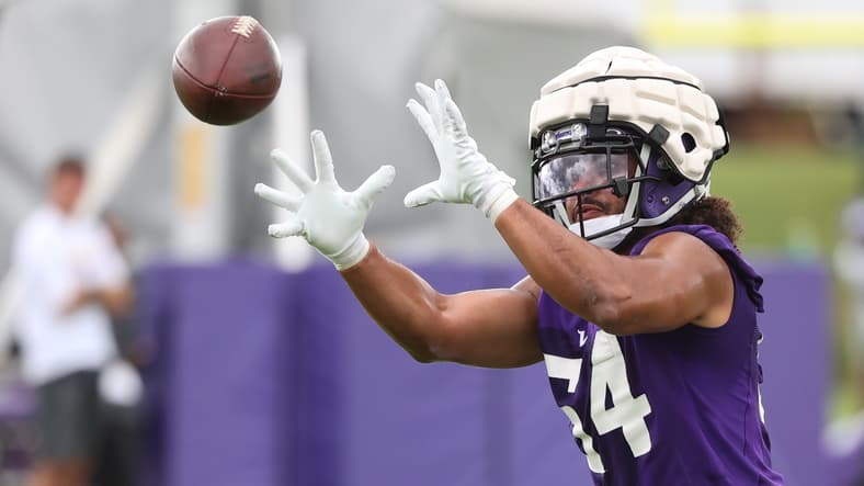7 Big Storylines for Colts at Vikings