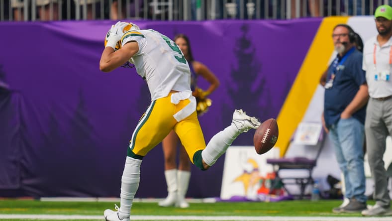 NFL: Green Bay Packers at Minnesota Vikings