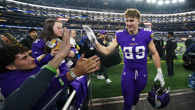 NFL: Minnesota Vikings at Dallas Cowboys