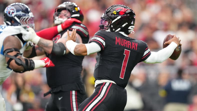 NFL: Tennessee Titans at Arizona Cardinals