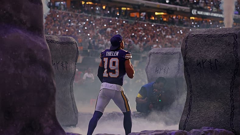 NFL: Atlanta Falcons at Minnesota Vikings
