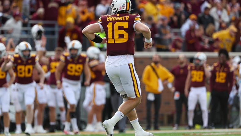 NCAA Football: Maryland at Minnesota