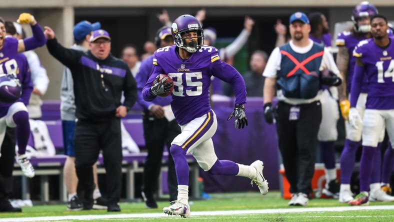 NFL: Miami Dolphins at Minnesota Vikings