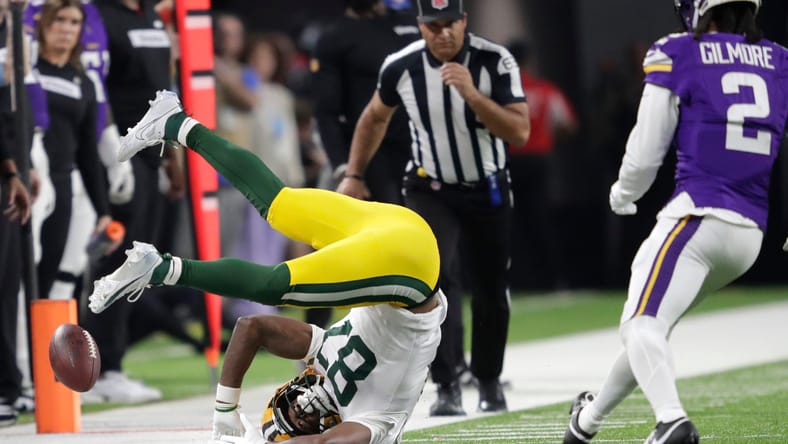 minnesota vikings trade wide receiver