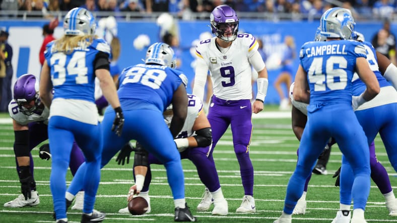 NFL: Minnesota Vikings at Detroit Lions
