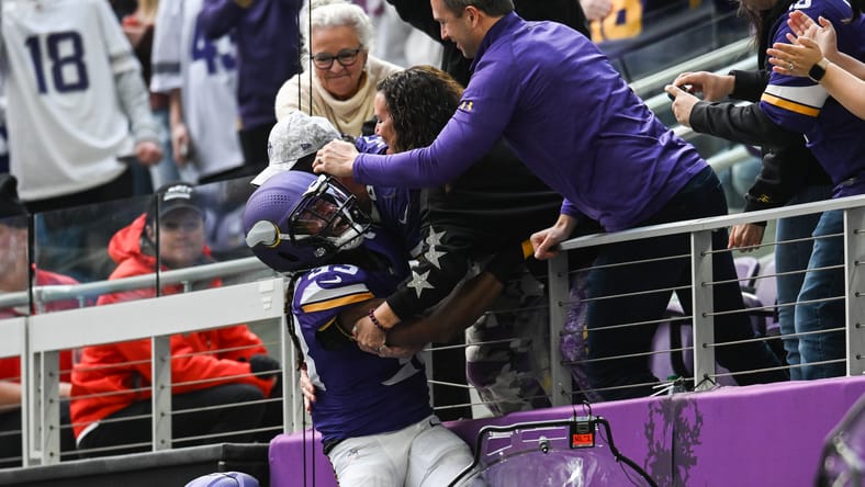 NFL: Baltimore Ravens at Minnesota Vikings