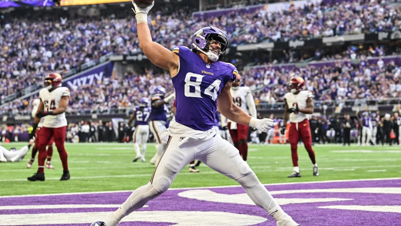 mminnesota vikings josh oliver