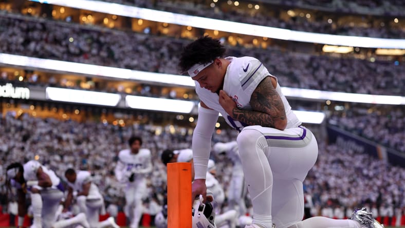 NFL: Detroit Lions at Minnesota Vikings