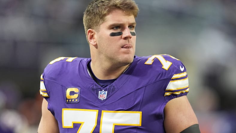 NFL: Green Bay Packers at Minnesota Vikings