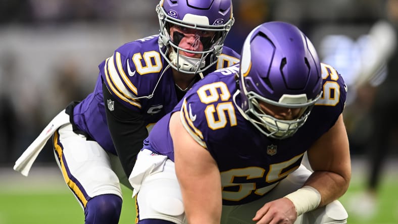 NFL: Green Bay Packers at Minnesota Vikings