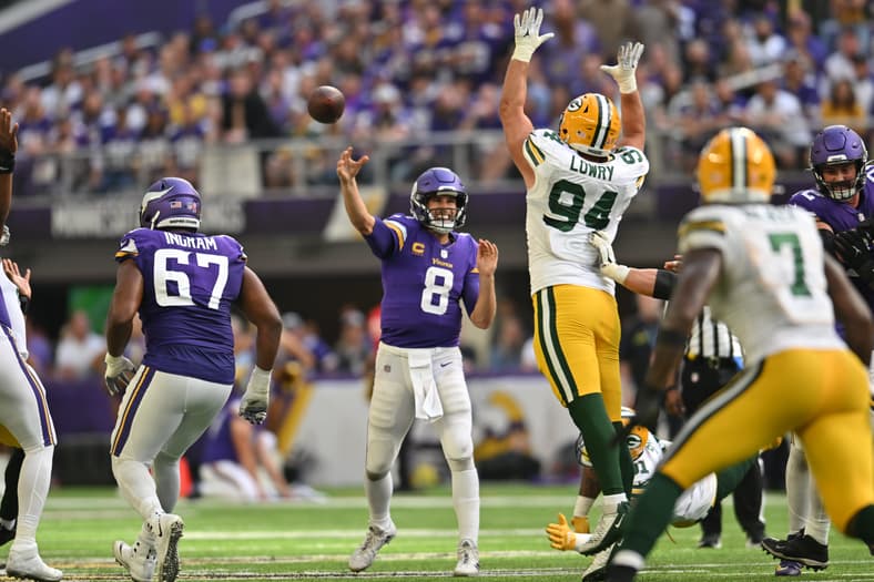 NFL: Green Bay Packers at Minnesota Vikings