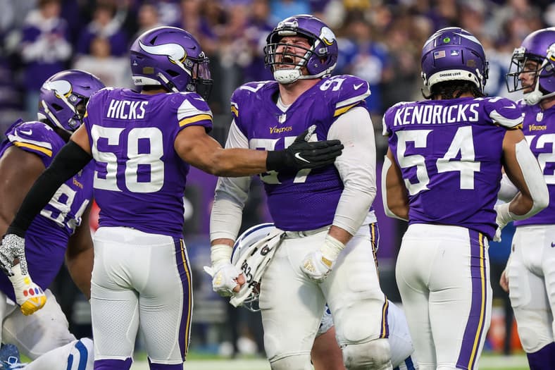 NFL: Indianapolis Colts at Minnesota Vikings