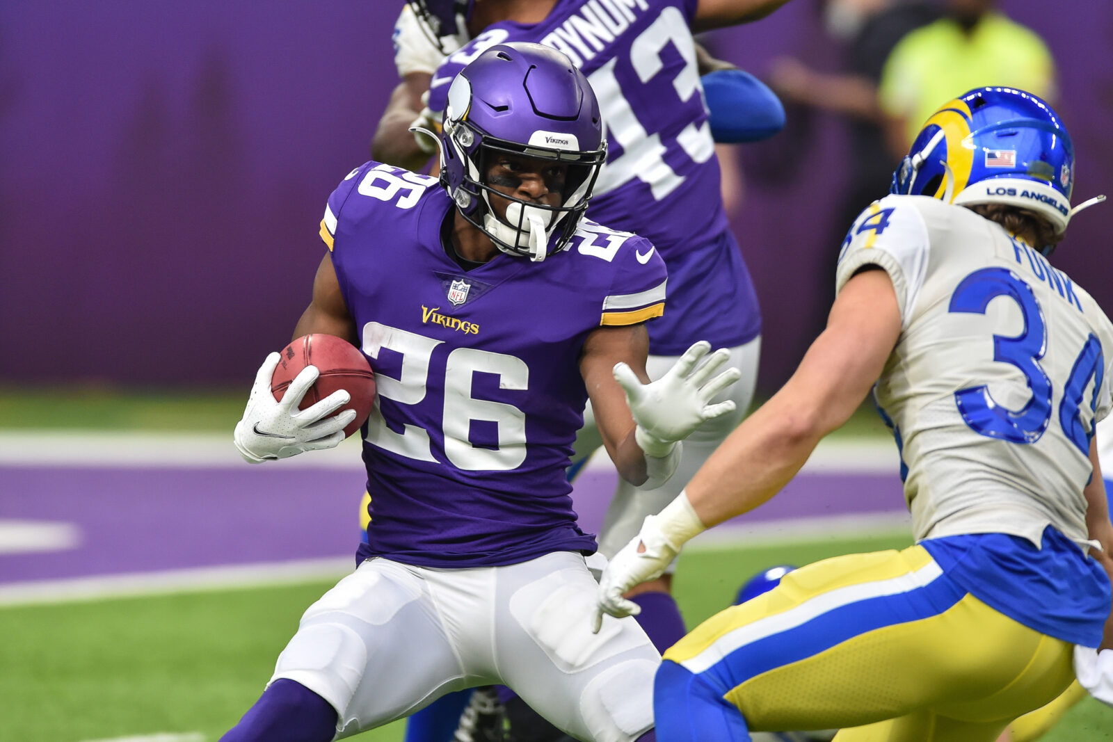 Chicago, USA. Chicago, IL, USA. 8th Jan, 2023. Minnesota Vikings #26 Kene  Nwangwu runs with the