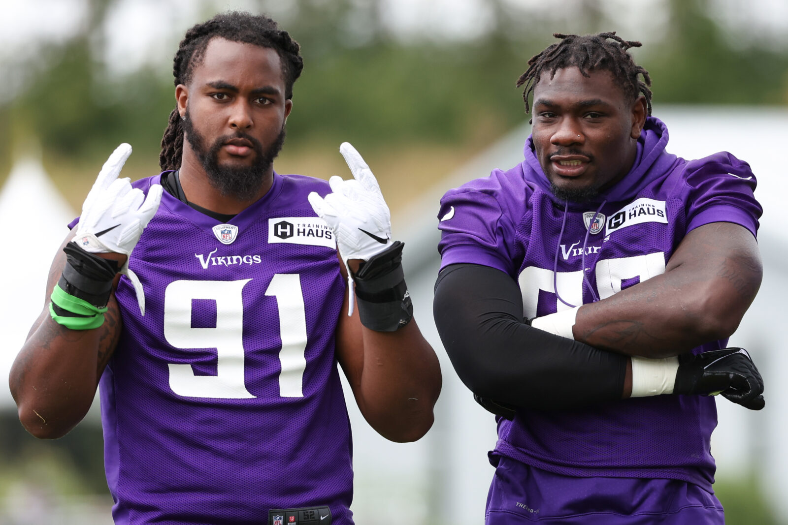 Why Did The Vikings Take Patrick Jones? – Climbing The Pocket