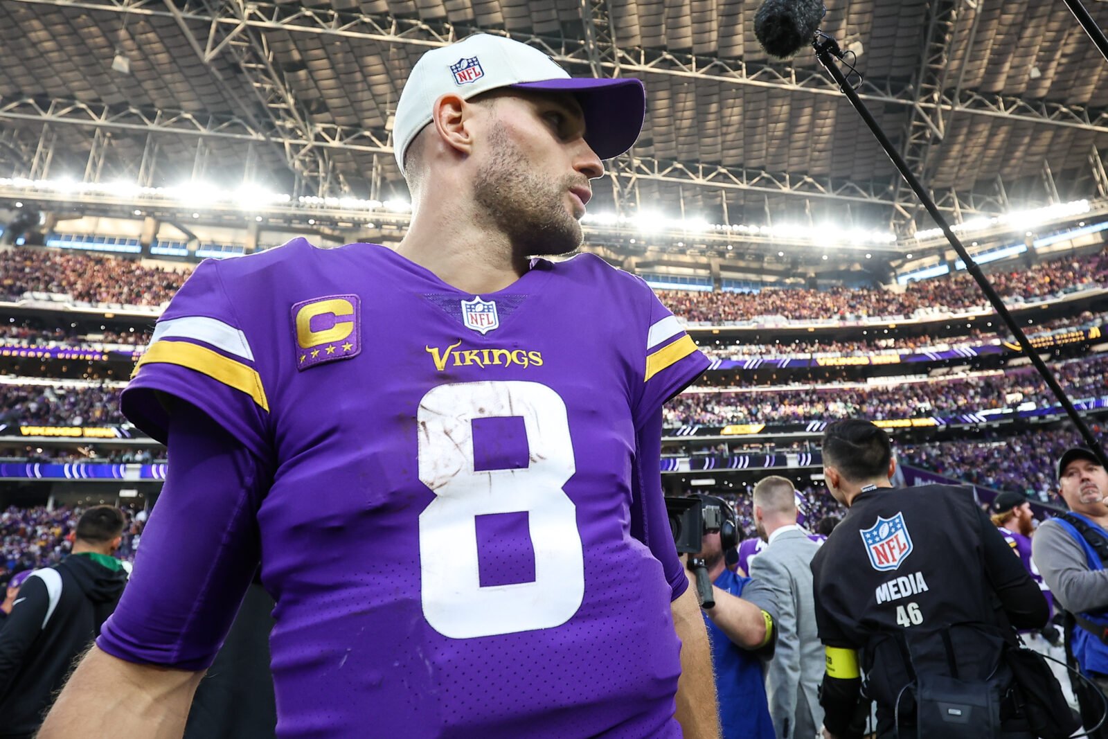 Vikings' Christian Darrisaw fine with publicity from Kirk Cousins