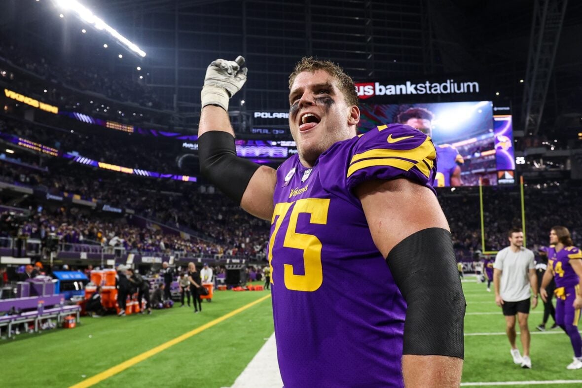 The #Vikings restructured RT Brian O'Neill's contract this past