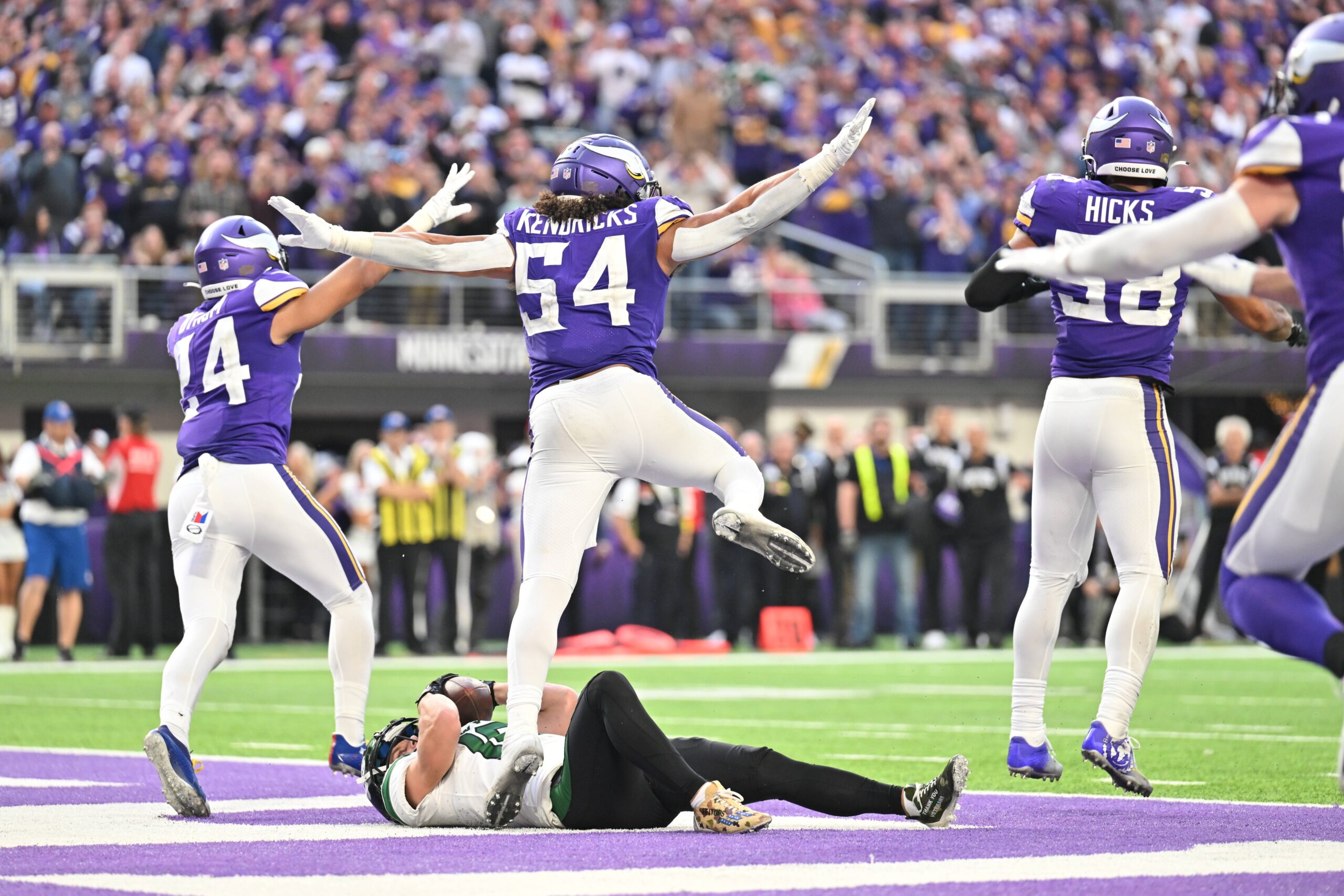 Meet the Minnesota Vikings 2022-23 Team Captains